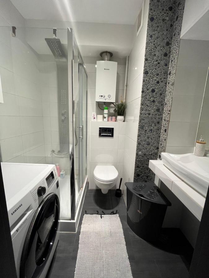 Luxury Apartaments Klimatyzacja 4 ราดอม ภายนอก รูปภาพ